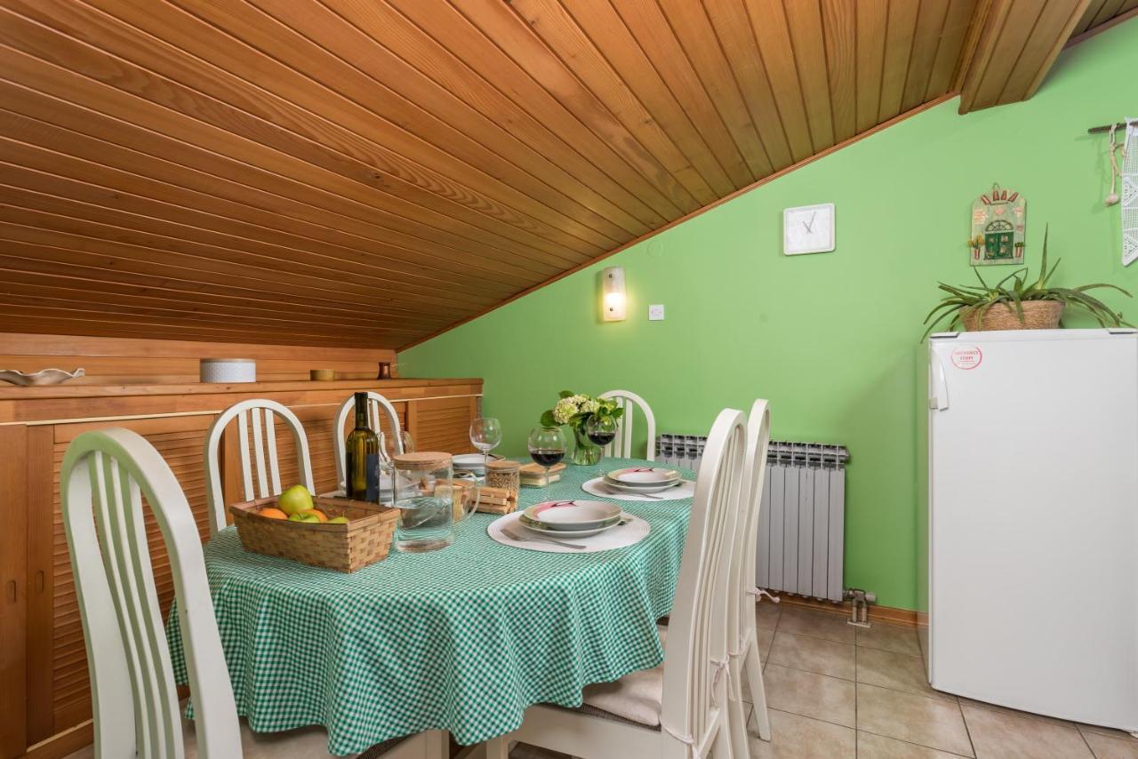Apartment Magda With A Parking Space And Sea View Rijeka Exterior photo